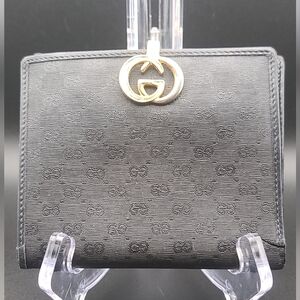 Gucci wallet